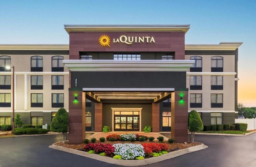 Clarksville Hotel | La Quinta by Wyndham Clarksville