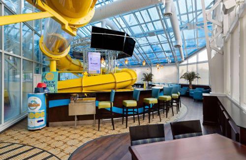 Rapid City Hotel | La Quinta Inn and Suites by Wyndham at WaTiki Waterpark