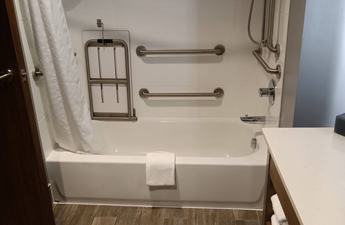 Bardstown Hotel | La Quinta Inn & Suites by Wyndham Bardstown