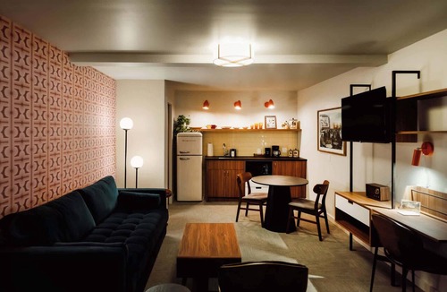Hale Hotel | La Vista Motel