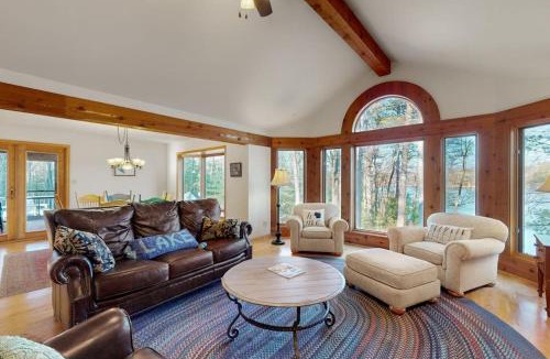 Hazelhurst House | Laeser Lakehome