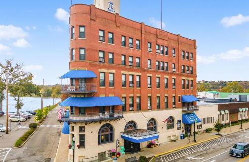 Marietta Hotel | Lafayette Hotel Marietta
