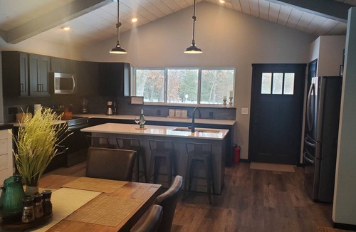 Rome House | Lake Arrowhead lake access retreat-beaches, golf, tennis, pools