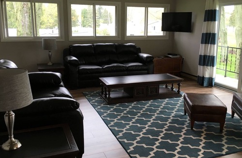 Coldwater House | Lake Cottage on Beautiful Rose Lake (Lake of the Woods)