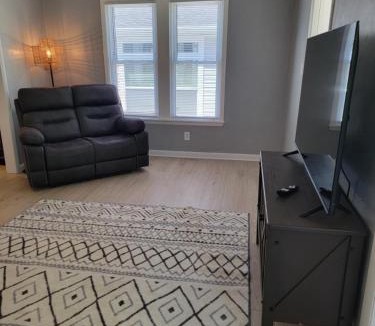 Port Clinton House | Lake Erie Beach Hutch