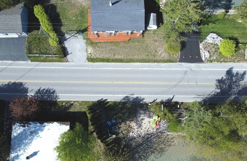 Lake Township Cottage | Lake Escape - PRIVATE LAKEFRONT WITH KAYAKS, DOCK, AND BEACH BONFIRE RING!
