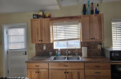 Laurelville Cottage | Lake Front Country Cottage