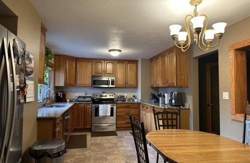 Duluth House | Lake Home with guest cabin and huge yard