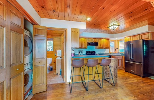 Lac du Flambeau House | Lake House on Little Crawling Stone Lake w/patio, docks, grill, firepit, & WIFI