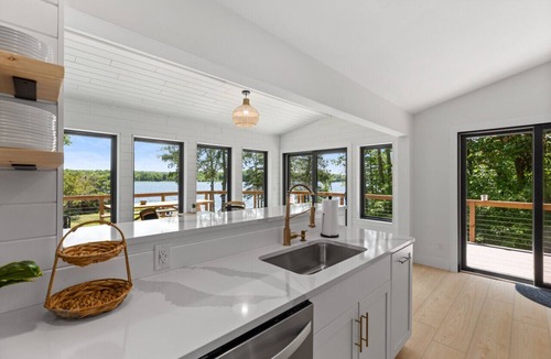 Crosby Apartment | Lake House w/Hot Tub, Game Room, Fireplace & Beach