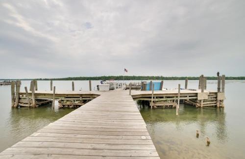Cedarville House | Lake Huron Beachfront Cabin w/Free Boat Rentals
