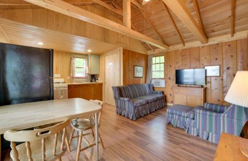 Cedarville House | Lake Huron Shoreline Gem: Free Boats, Sandy Beach!