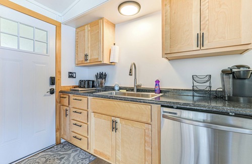 De Tour Village House | Lake Huron Waterfront Escape: Kayak, Fish & Swim