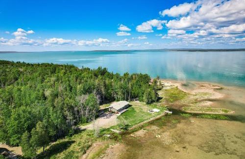 De Tour Village House | Lake Huron Waterfront Escape: Kayak, Fish & Swim