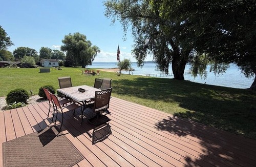 Traverse City Cottage | Lake Leelanau Cottage with Stunning Sun Set Views. 10 Miles from Traverse City!