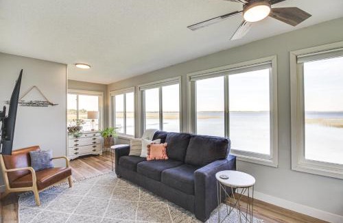 Alexandria House | Lake Mary Cottage w/Private Beach & Boat Dock
