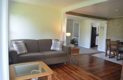 Arcadia House | Lake MI -M22 - World Class Golf, Beach and Birds!