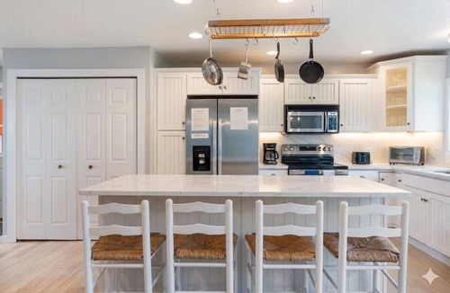 St Ignace House | Lake Michigan Beachfront Home~Near Mackinac Ferry