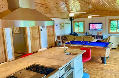 Cook Cabin | Lake Vermilion Waterfront Cabin with Amazing Sunrise View