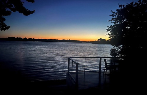 Centerville House | Lake Wequaquet House .Feet from the Water, newly renovated
