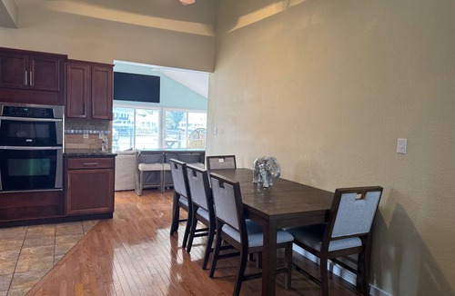 Lakeview House | Lakefront 3-bedroom house on Indian Lake with deck and 2nd level dock deck