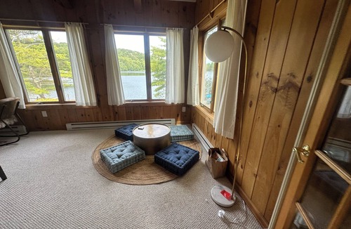 Sherwood Forest House | Lakefront Berkshire Retreat. Relax, go outdoors hike, ski, explore art & culture