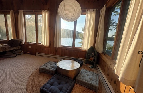 Sherwood Forest House | Lakefront Berkshire Retreat. Relax, go outdoors hike, ski, explore art & culture