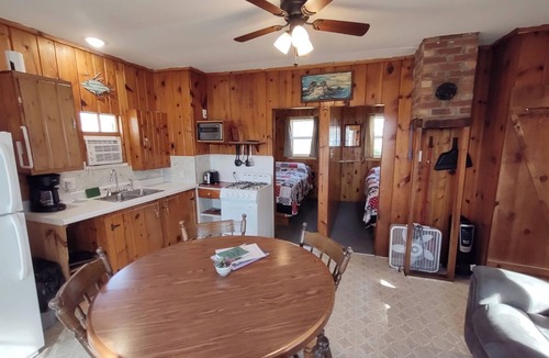 Nevis Cabin | Lakefront Cabin at Green Valley Resort on Seventh Crow Wing Lake