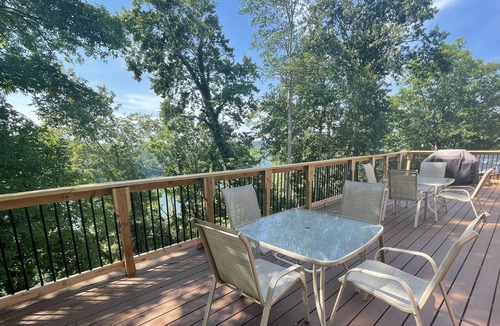 Nancy Cabin | Lakefront Cabin- Boat ramp less than 1/4 mile