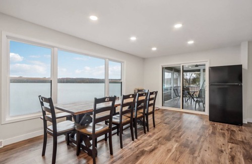 Markesan Cabin | Lakefront Cabin w/Pontoon, Arcade, MiniGolf, Dock