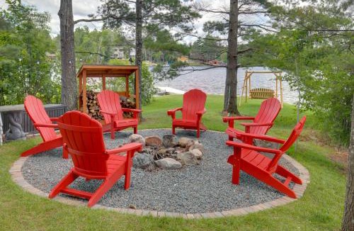 Minocqua House | Lakefront Cabin w/Private Dock & Fire Pit!