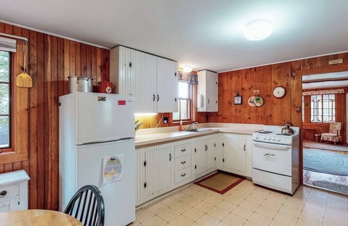 Raymond Cottage | Lakefront cabin with private dock, 2 kayaks & panoramic views