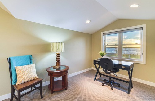 Dent House | Lakefront Gem: Grills & Fire Pit in Dent