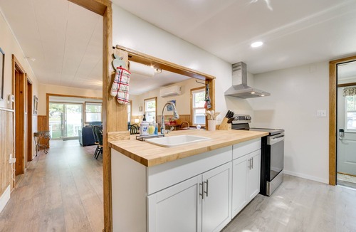Tawas City House | Lakefront Getaway, 2-bedroom house with kayaks and deck