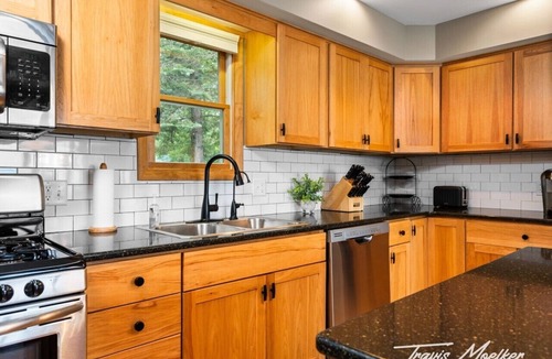 Lake Township House | Lakefront getaway near Sleeping Bear Dunes