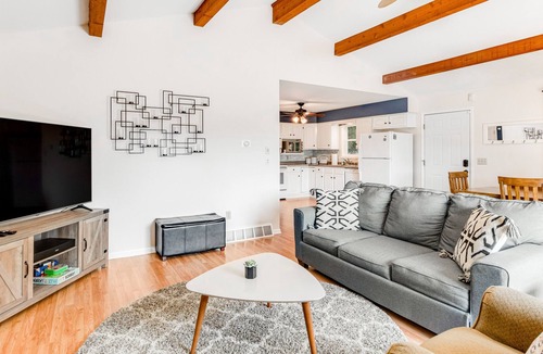 Oxford House | Lakefront home with deck, patio, dock, fire pit, kayak, & gas fireplace