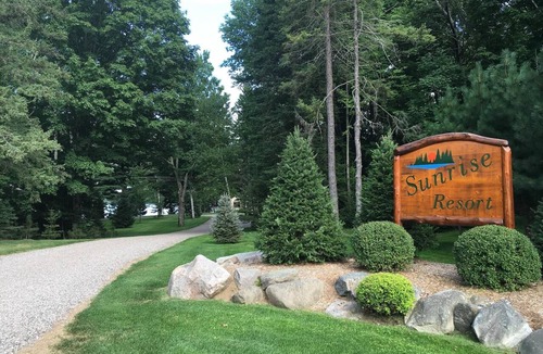 Presque Isle Apartment | Lakefront Loon Lodge