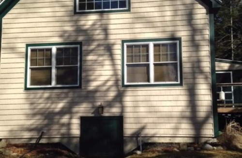 Nobleboro House | Lakefront on Pemaquid Pond