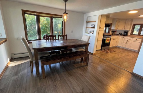 Little Sturgeon House | Lakefront property