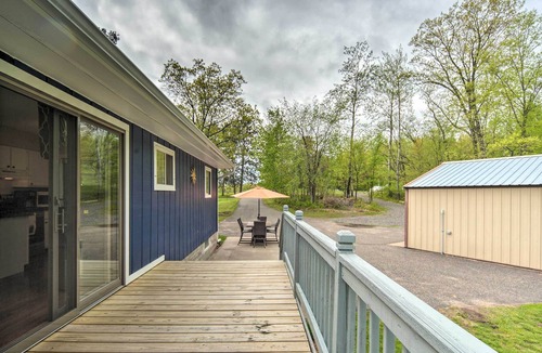 Webster Cabin | Lakefront Webster Retreat w/ Deck & Fire Pit!