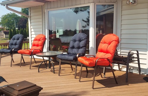 Trufant House | Lakehouse on Muskellunge Lake