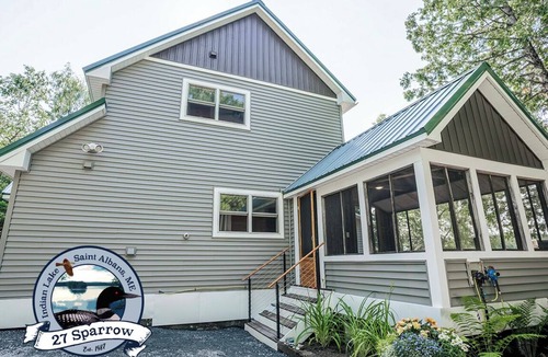 Saint Albans House | Lakeside Camp with an Amazing View