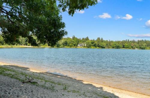 Marstons Mills House | Lakeside Cape Cod Family Firepit Near Beaches