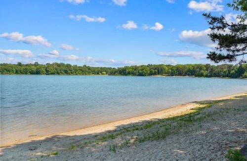 Marstons Mills House | Lakeside Cape Cod Family Firepit Near Beaches