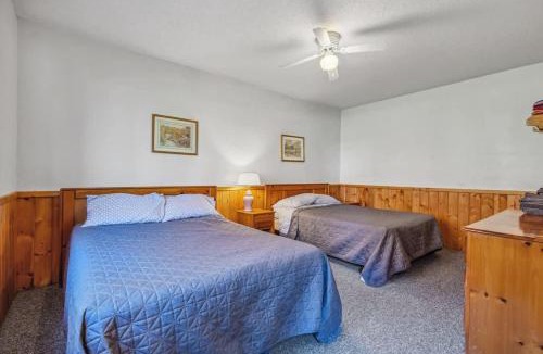 Park Rapids House | Lakeside Condo #14 3BR 3BA Timberlane Resort