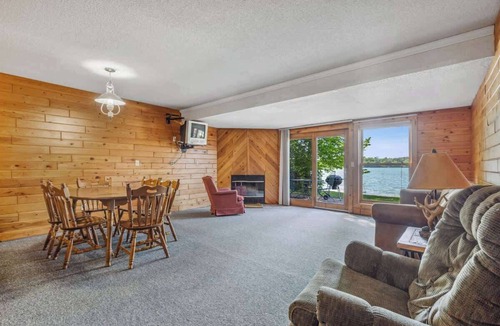 Park Rapids Condo | Lakeside Condo #16 4BR 3BA Timberlane Resort