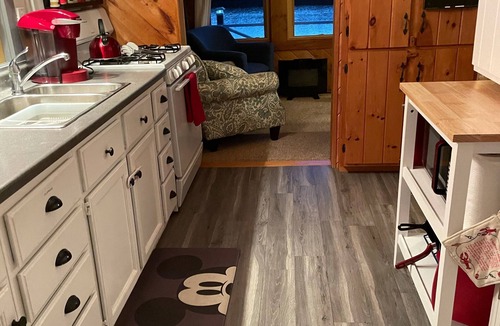 Jefferson Cottage | Lakeside Cottage for family fun