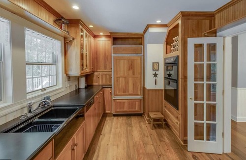 Pequot Lakes Cottage | Lakeside Cottage + Modern Luxuries- 2 minutes to Nisswa!