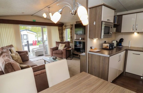 Warton Cabin | Lakeside Haven, Carnforth