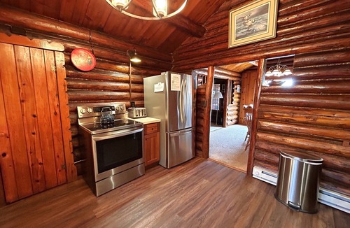 St Ignace House | Lakeside Lodge on Lake Huron
